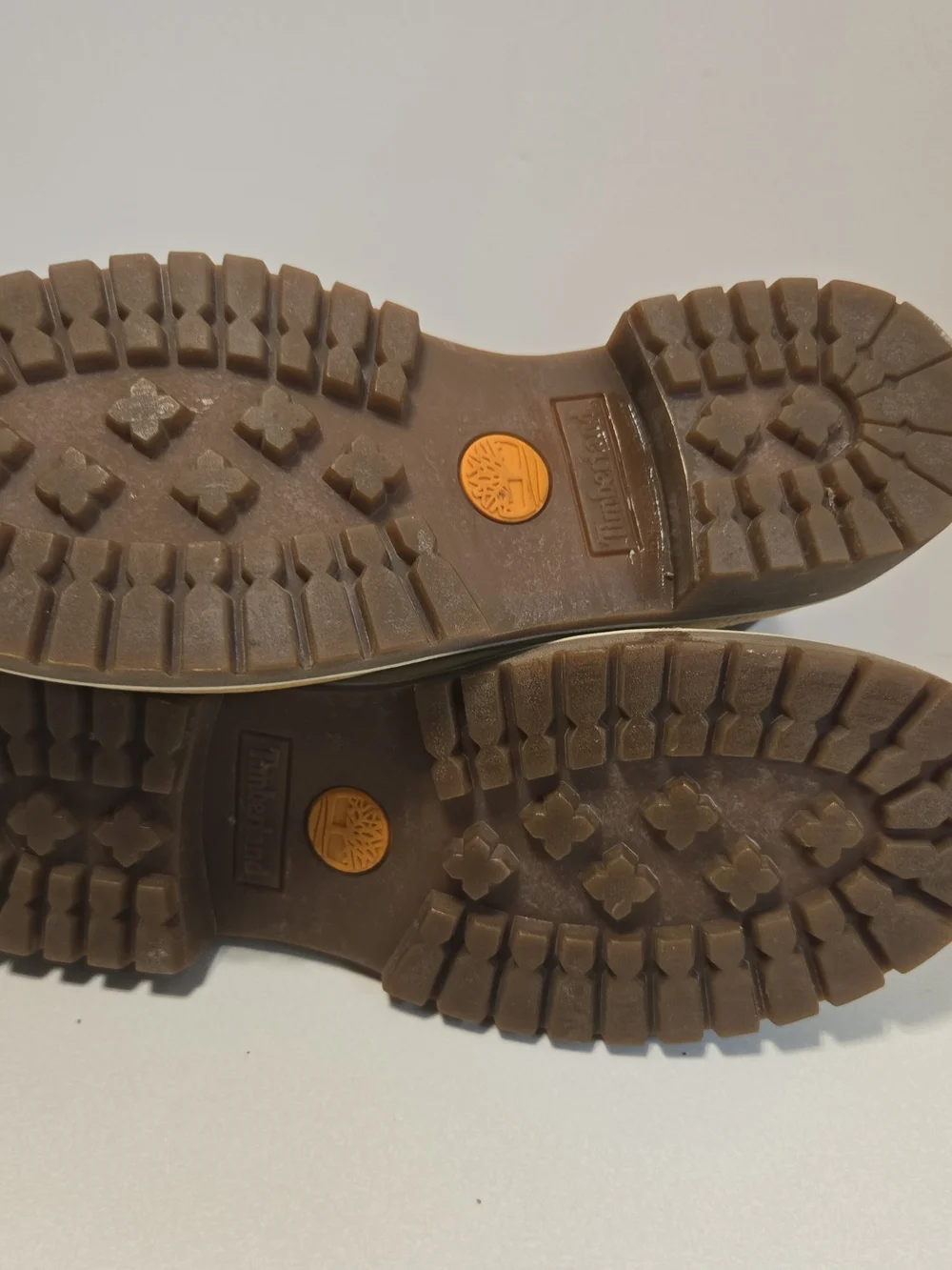 Timberland chukka boots